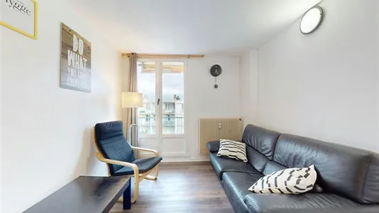 Rooms in Grenoble - photo 4