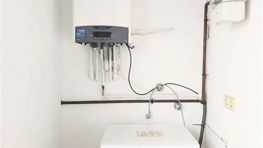 Rooms in Paterna - photo 8