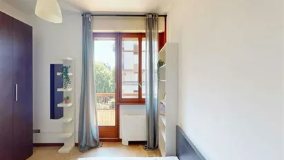 Room for rent in Milano Zona 6 - Barona, Lorenteggio, Milan