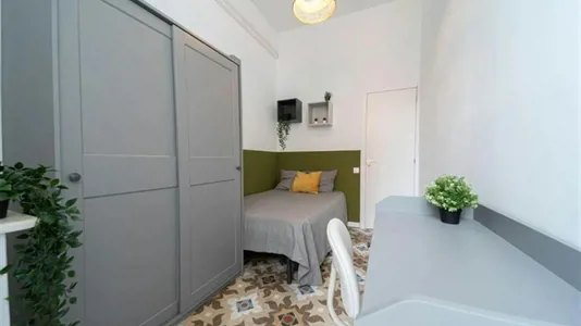 Rooms in Barcelona Eixample - photo 3