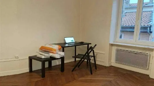 Rooms in Lyon - photo 2