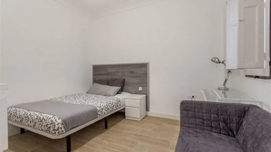 Rooms in Alboraya - photo 1