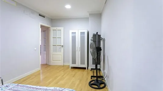 Rooms in Valencia Ciutat Vella - photo 1