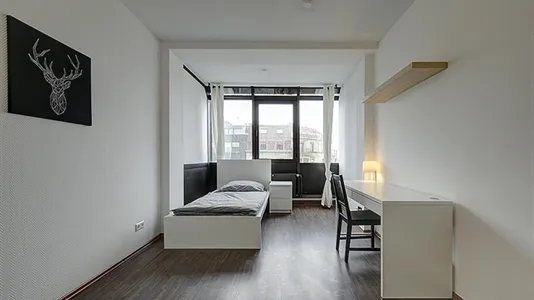 Rooms in Stuttgart Bad Cannstatt - photo 1