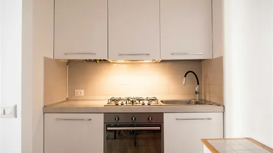 Apartments in Milano Zona 8 - Fiera, Gallaratese, Quarto Oggiaro - photo 7