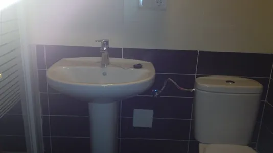 Rooms in Málaga - photo 5