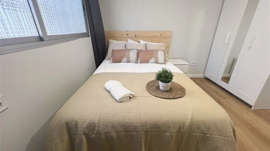 Rooms in Valencia L'Eixample - photo 7