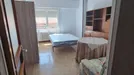 Room for rent, Valladolid, Castilla y León, &lt;span class=&quot;blurred street&quot; onclick=&quot;ProcessAdRequest(13209177)&quot;&gt;&lt;span class=&quot;hint&quot;&gt;See streetname&lt;/span&gt;[xxxxxxxxxxxxx]&lt;/span&gt;