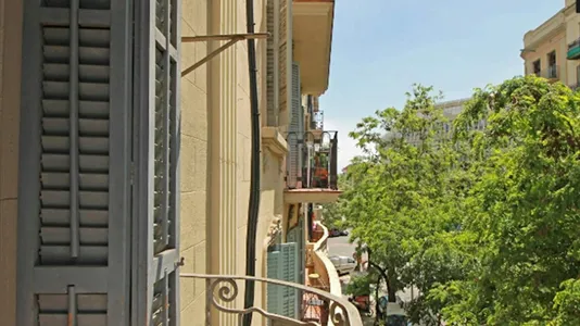Rooms in Barcelona Eixample - photo 5