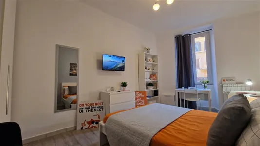 Rooms in Roma Municipio I – Centro Storico - photo 4