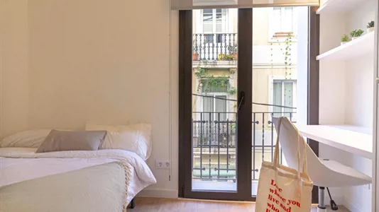 Rooms in Barcelona Sarrià-St. Gervasi - photo 3