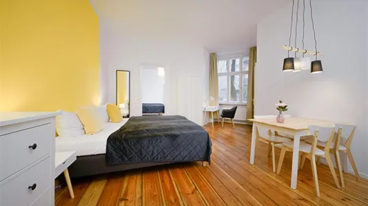 Apartments in Berlin Pankow - photo 2