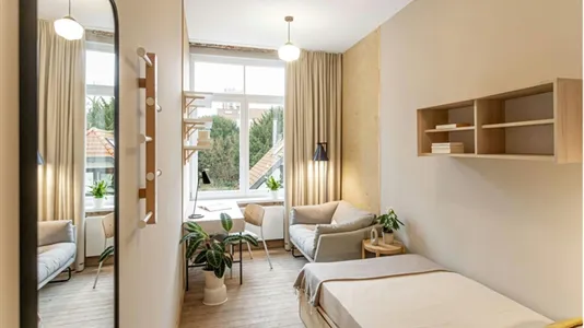 Rooms in Brussels Etterbeek - photo 1