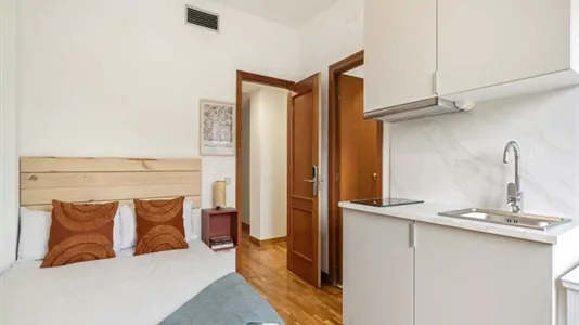 Rooms in Madrid Hortaleza - photo 6