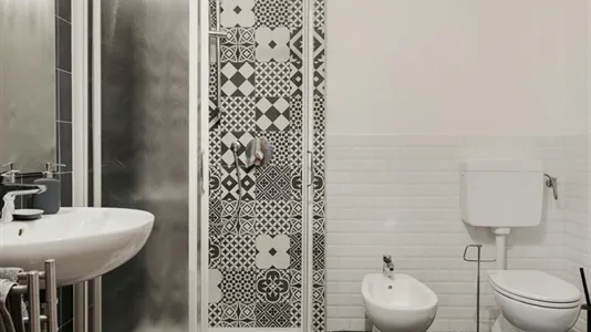 Rooms in Milano Zona 2 - Stazione Centrale, Gorla, Turro, Greco, Crescenzago - photo 10