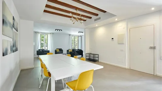 Apartments in Barcelona Ciutat Vella - photo 3