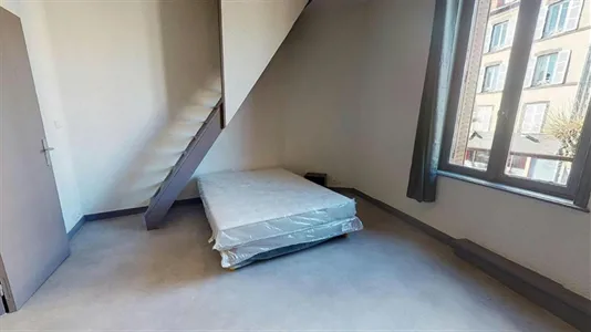 Rooms in Clermont-Ferrand - photo 2