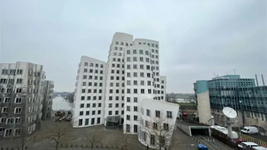 Apartments in Dusseldorf - photo 2