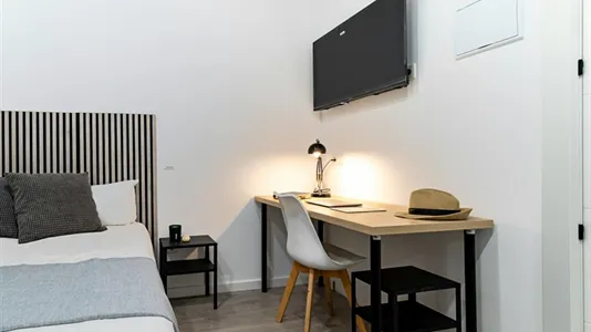 Rooms in Madrid Moncloa-Aravaca - photo 4