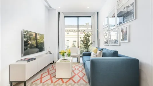 Apartments in Barcelona Eixample - photo 5