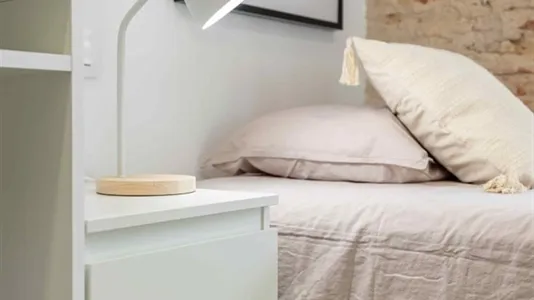 Rooms in Valencia Ciutat Vella - photo 8