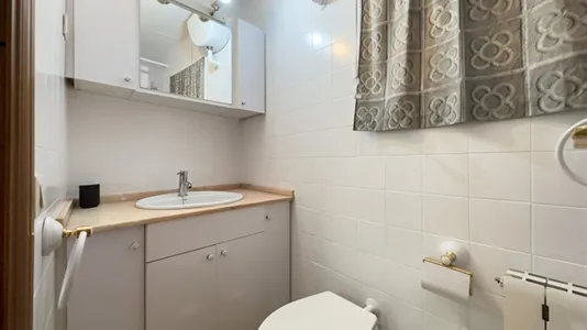 Rooms in Barcelona Eixample - photo 7