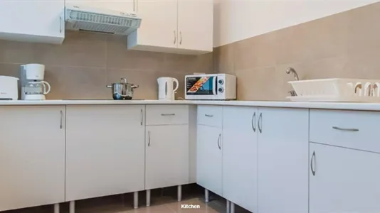 Rooms in Valencia L'Eixample - photo 8