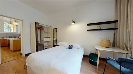 Rooms in Marseille 4ème arrondissement - photo 2
