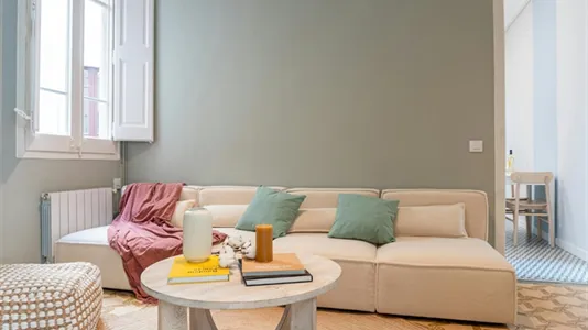 Rooms in Barcelona Eixample - photo 7