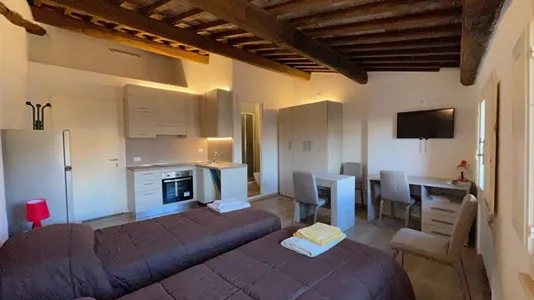 Apartments in Siena - photo 2