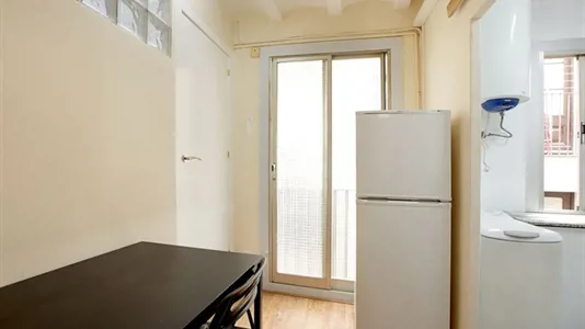 Apartments in Barcelona Ciutat Vella - photo 3