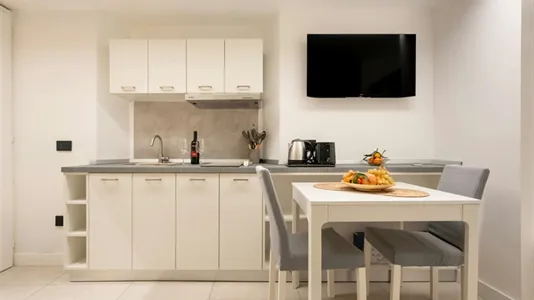 Apartments in Florence - photo 3