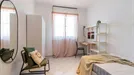 Room for rent, Turin, Piemonte, &lt;span class=&quot;blurred street&quot; onclick=&quot;ProcessAdRequest(12655060)&quot;&gt;&lt;span class=&quot;hint&quot;&gt;See streetname&lt;/span&gt;[xxxxxxxxxxxxx]&lt;/span&gt;