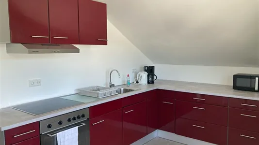 Rooms in Bergstraße - photo 8