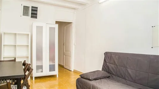 Rooms in Barcelona Ciutat Vella - photo 6