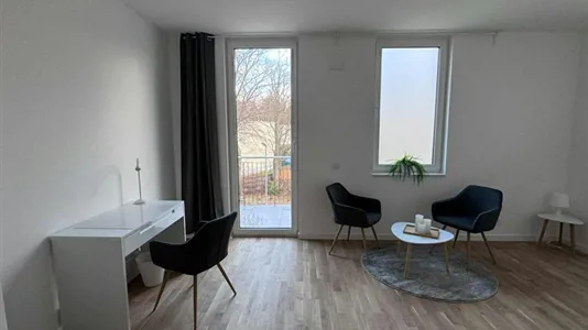 Apartments in Berlin Steglitz-Zehlendorf - photo 1