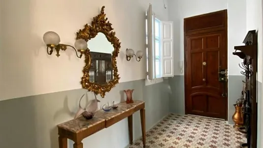 Rooms in Valencia Ciutat Vella - photo 10