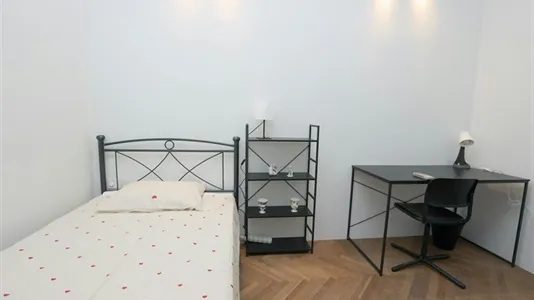 Rooms in Athens Akadimia Platonos - photo 6