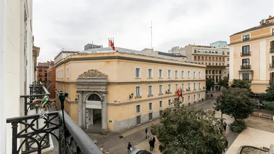 Apartments in Madrid Centro - photo 4