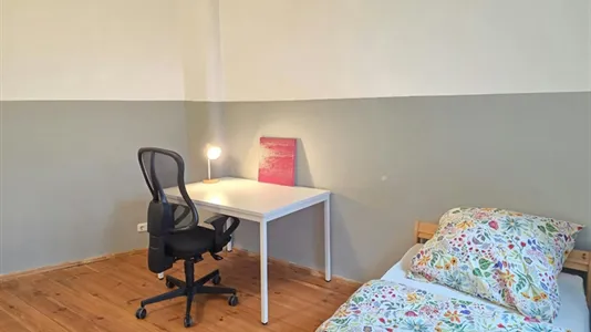 Rooms in Berlin Spandau - photo 3