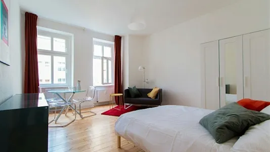 Apartments in Berlin Pankow - photo 3