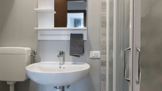 Rooms in Milano Zona 7 - Baggio, De Angeli, San Siro - photo 4