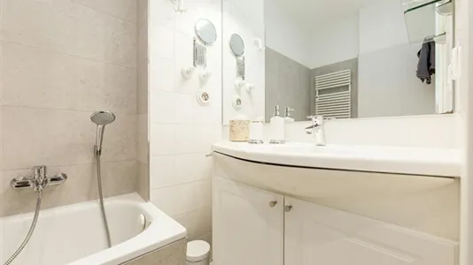 Apartments in Location is not specified - photo 9