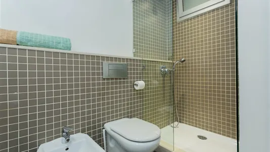 Rooms in Barcelona Eixample - photo 8