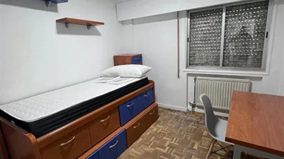 Room for rent in Madrid Fuencarral-El Pardo, Madrid