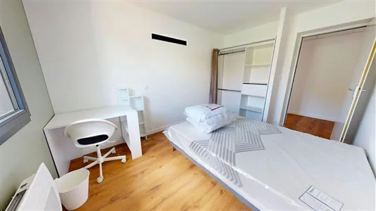 Rooms in Lyon - photo 1