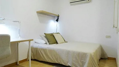 Room for rent in Barcelona Sant Martí, Barcelona