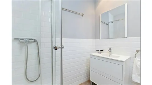 Apartments in Madrid Centro - photo 6