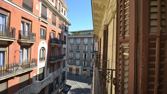 Rooms in Madrid Centro - photo 4