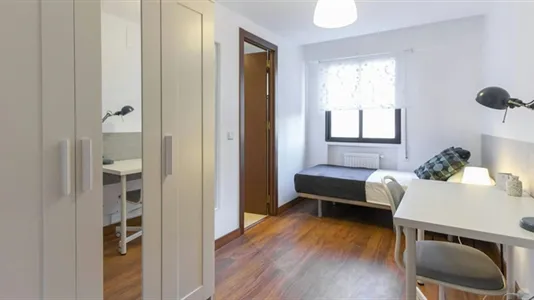 Rooms in Madrid Hortaleza - photo 5